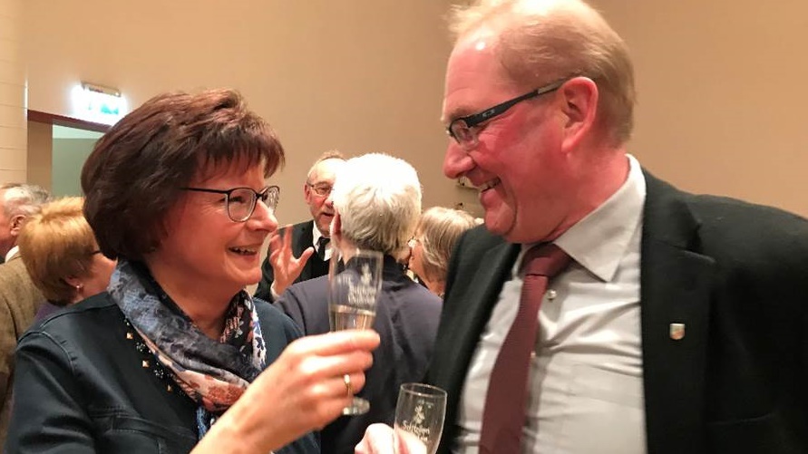 Martina Hoffmann (Bürgermeisterkandidatin Hochdorf-Assenheim) und Werner Baumann (Ortsbürgermeister Maxdorf)